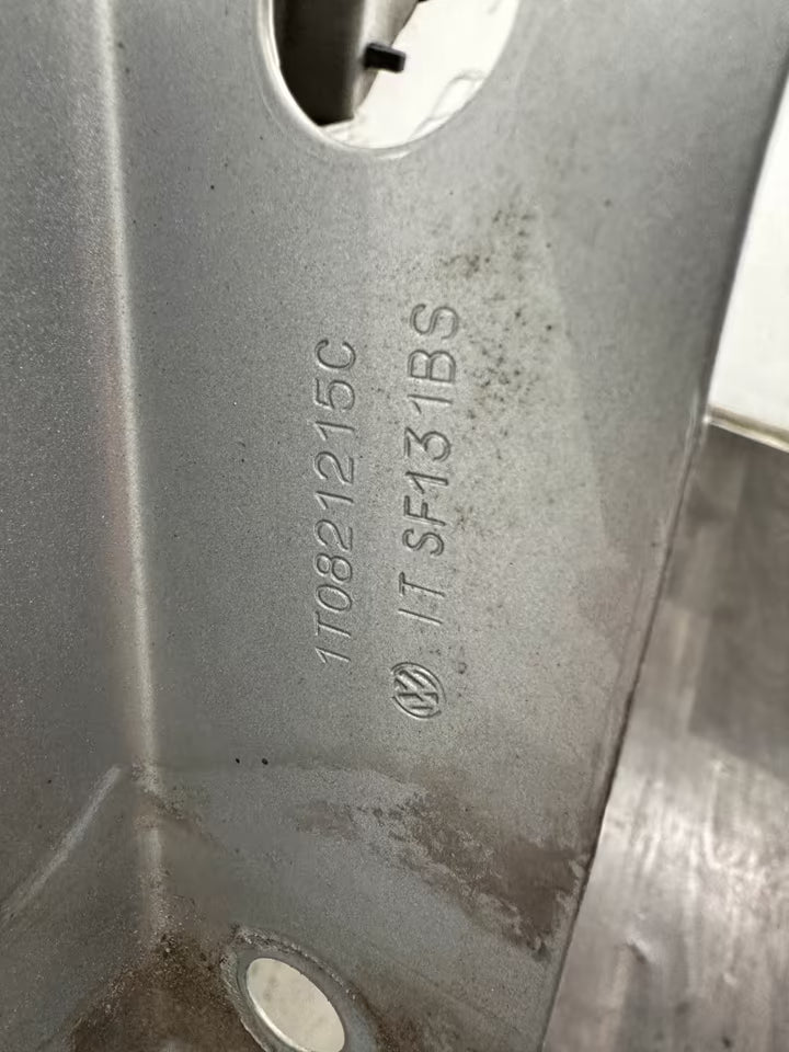 1T0821215C Kotflügel Links Vw Touran 1T 03-06 Bj LA7W Silber