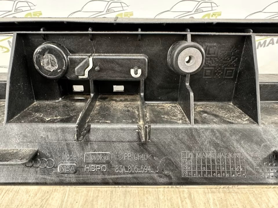 83A 805 594 J Lock carrier front mask Audi Q3 from 2018 Bj