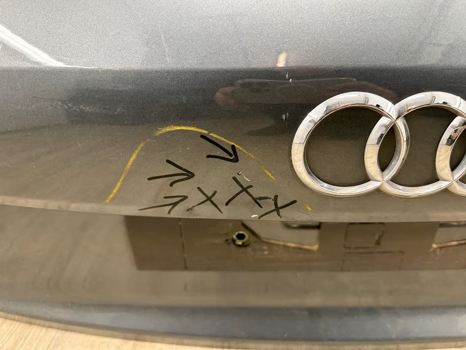 Heckklappe Kofferraum Deckel Audi Q3 8U Modell 8U0 827 159 A