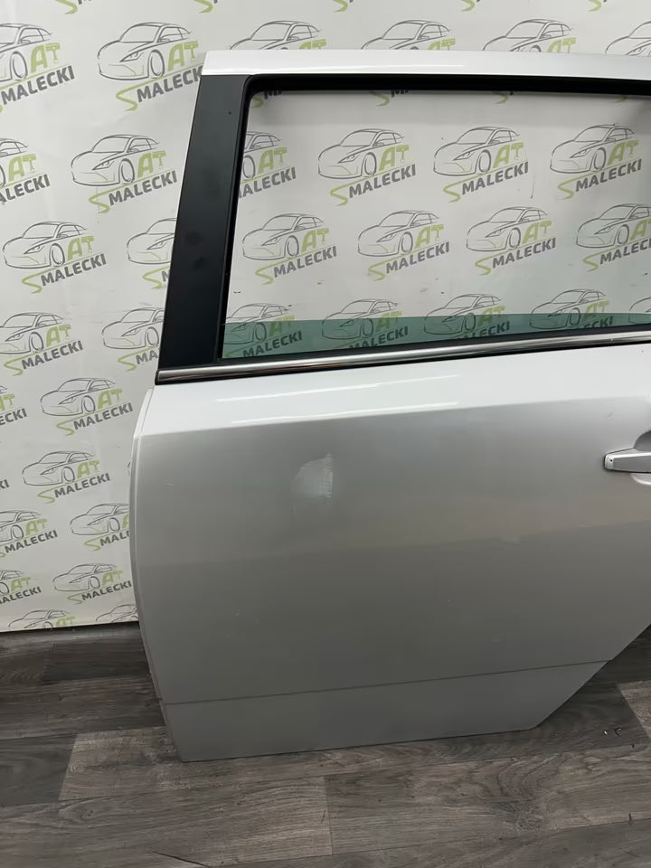 Türe Tür Hinten Links Opel Astra H Kombi Farbe Z176 metallic