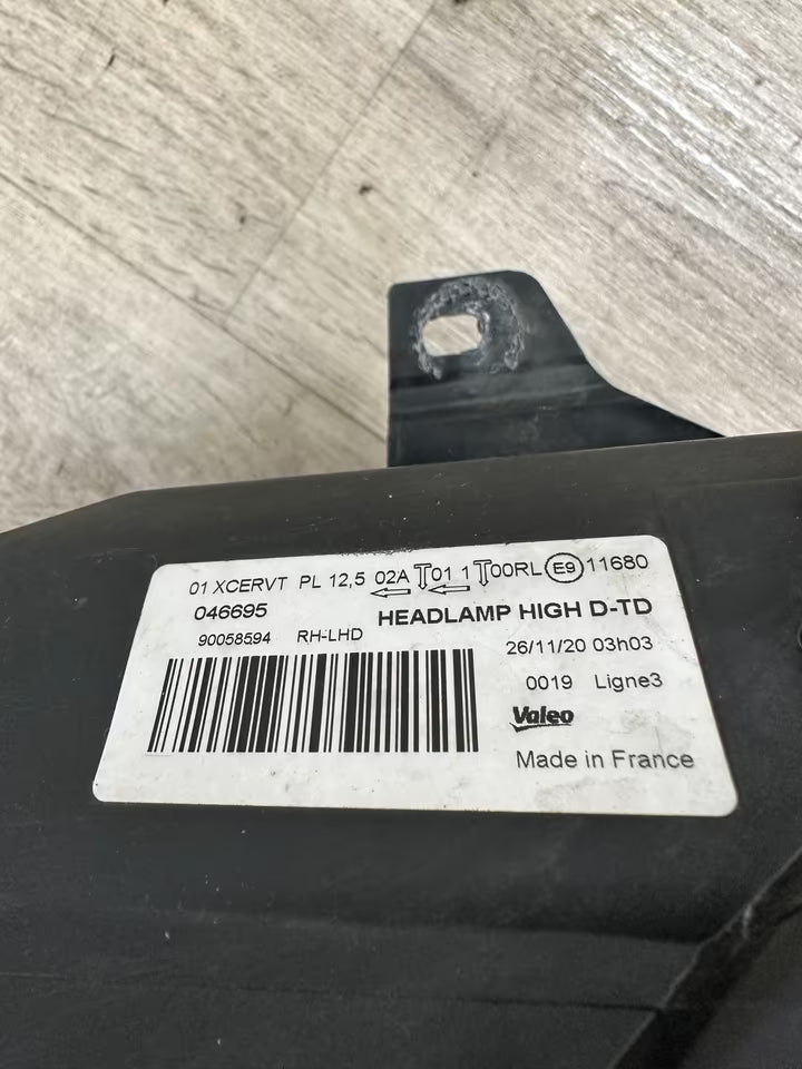 046695 Bi Xenon Kurvenlicht Scheinwerfer Ford Kuga 2020 Bj Komple