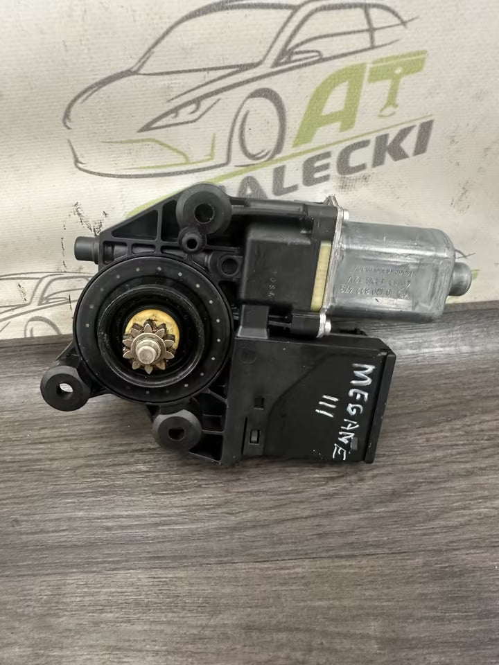 807303972R Fensterhebermotor Vorne Rechts Renault Megane III