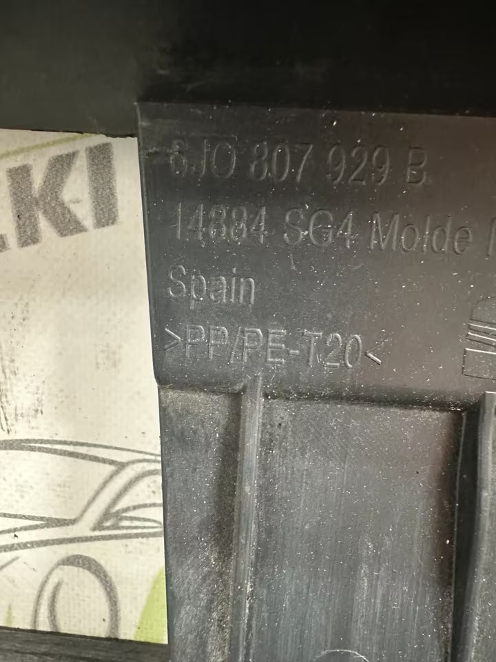 6J0807929B Schitzleiste Schutzblende Stoßstange Seat Ibiza 6J