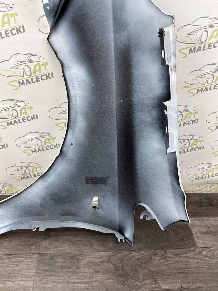 Kotflügel Rechts Opel Corsa D 2010-2014 Bj Weiß zum lackieren