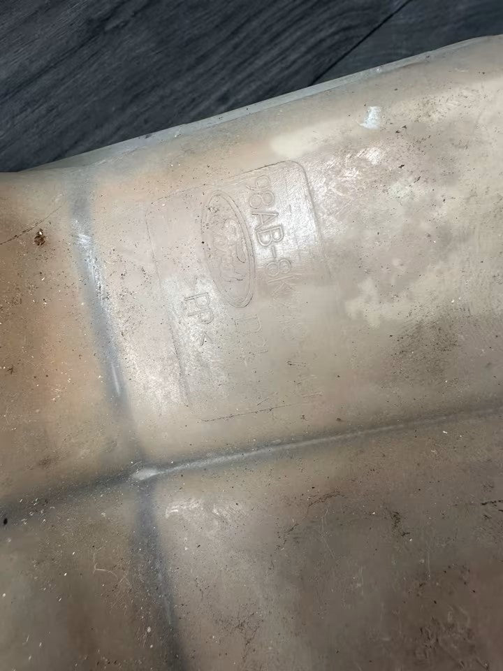 98AB8K219AU Ausgleichsbehälter Kühlwasserbehälter Ford Focus