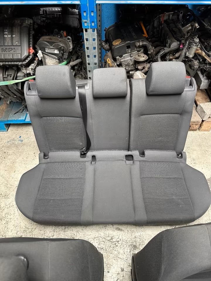 Innenausstattung Sitze Vw Golf V 5 1K 3-Tür Modell Stoff