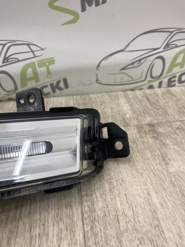 HK83 15200 AF Nebelscheinwerfer Jaguar F-Pace F Pace Rechts NEU