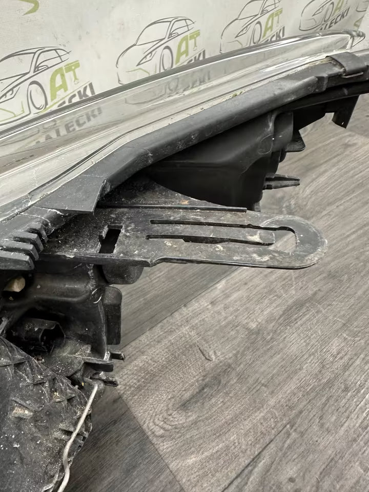 260100021R Xenon Scheinwerfer Rechts Renault Megane III Komplett