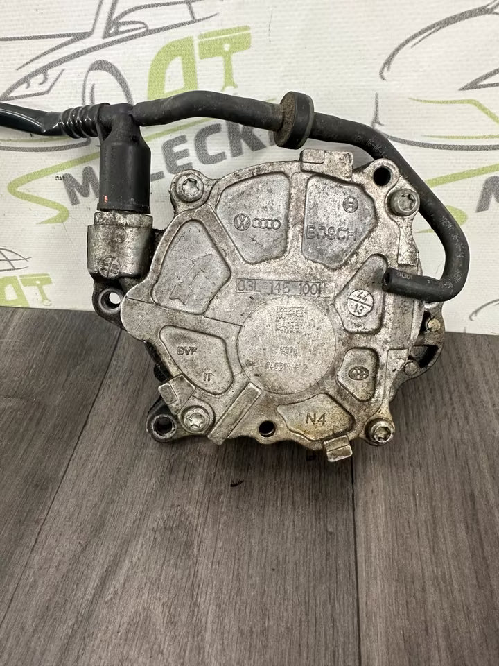 03L145100F Vakuumpumpe Unterdruckpumpe Audi VW