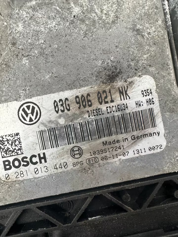 03G906021NK Motorsteuergerät VW Passat 3C