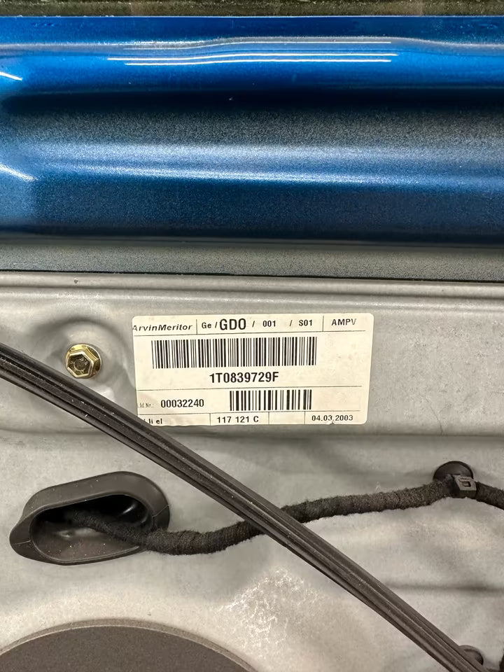 Türe Tür Hinten Links Vw Touran 1T 03-15 Bj Farbe LA5X oder K2K2