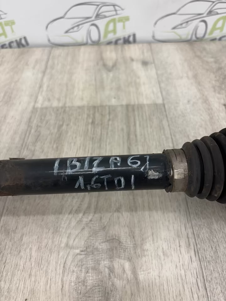 Antriebswelle vorne links Seat Ibiza 6j 1,6 TDI CAY