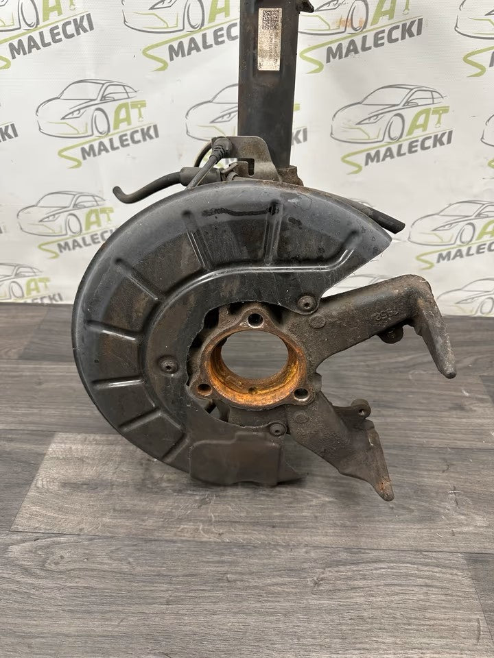 Steering knuckle wheel hub strut right VW Golf VI 6 5K 1.6 TDI