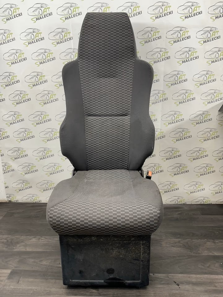 Beifahrersitz Sitz Rechts Man TGL 8.180 Modell