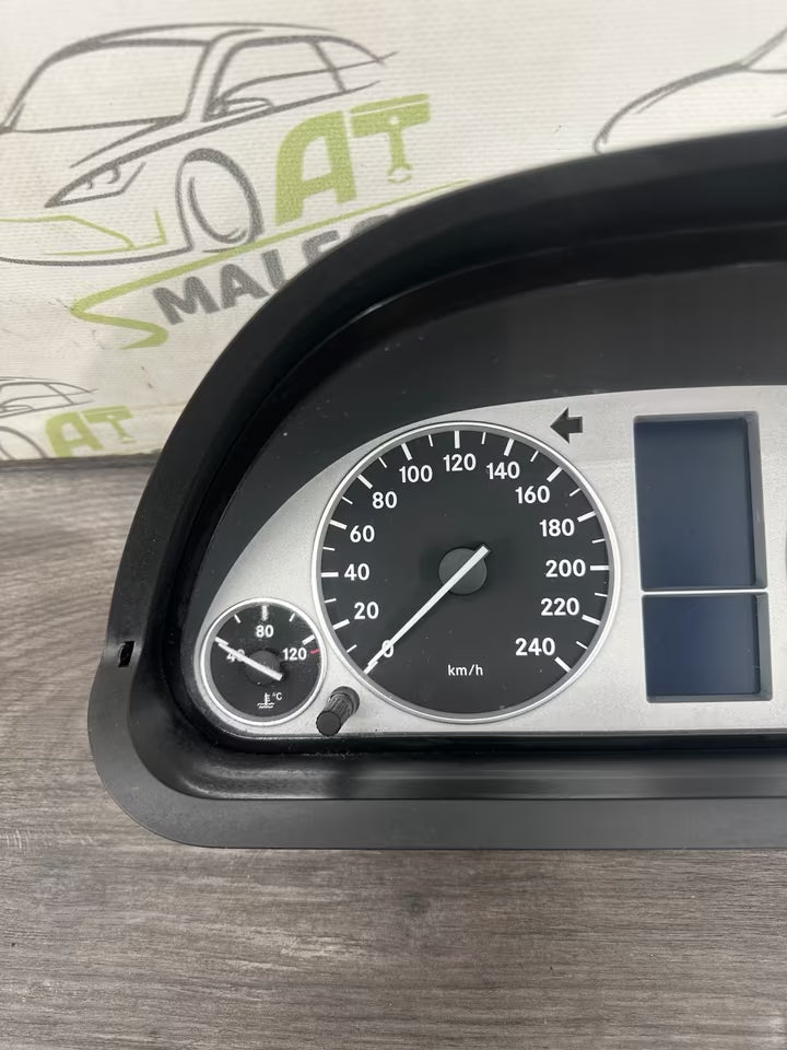 A1695409547 Tacho Kombiinstrument Mercedes Benz W245 125000km