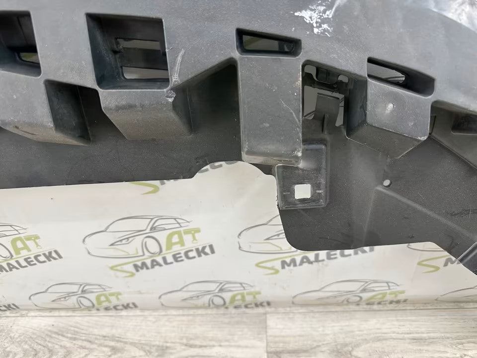 8V3807233 Stoßstangen Gitter Lippe Spoiler Audi A3 8V Modell