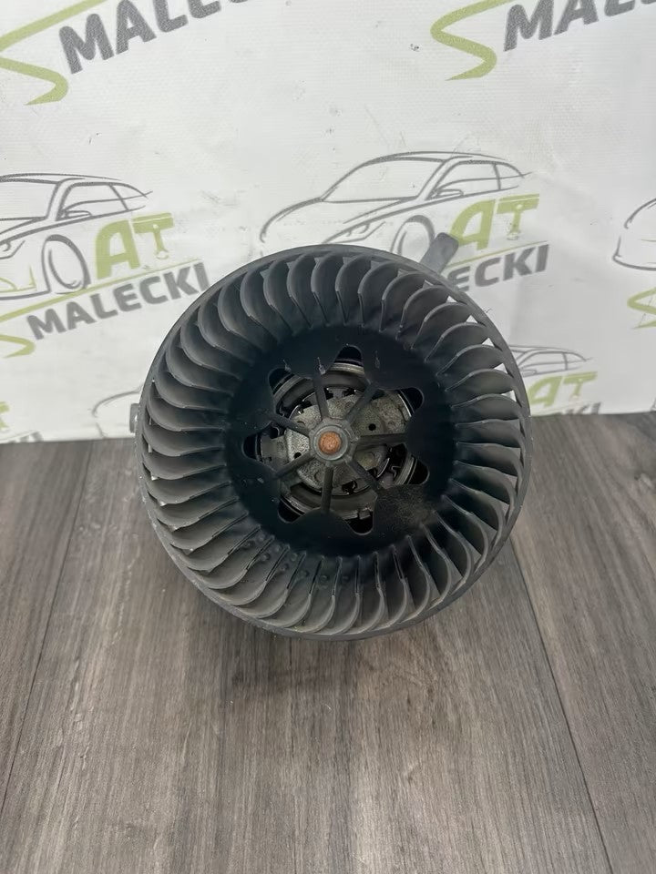 1K1820015E Heizungsgebläse Gebläse Lüfter Audi A3 8P
