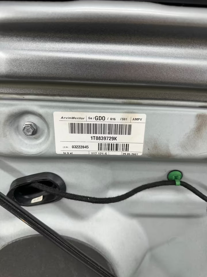 Türe Tür Hinten Links Vw Touran 1T 03-15Bj Farbe LA7W