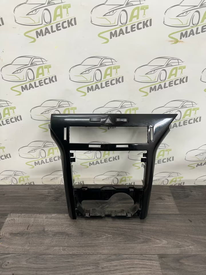 13141091 Radioschacht Blende Dekor Cosmo Schwarz Opel Astra H