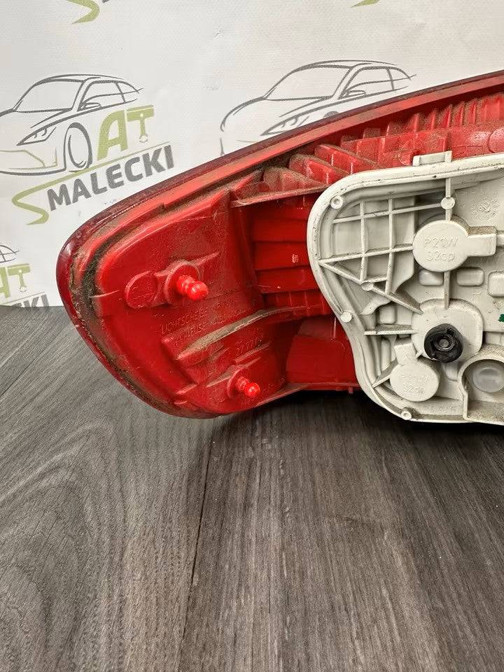 8P4945096C Rücklicht Heckleuchte Rechts Audi A3 8P Sportback