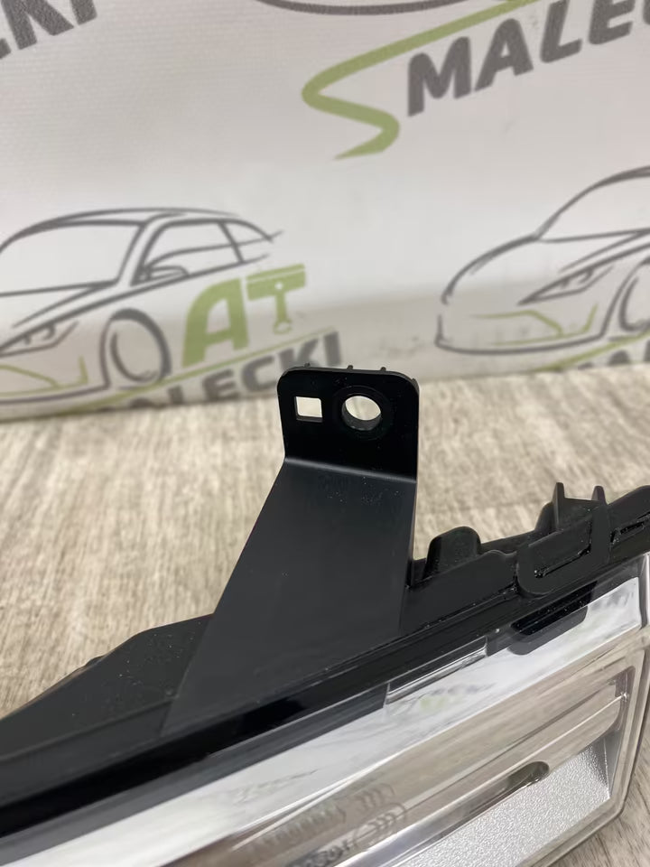 HK83 15200 AF Nebelscheinwerfer Jaguar F-Pace F Pace Rechts NEU