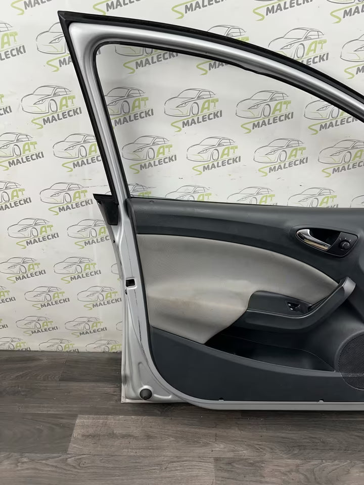 Türe Tür Vorne Links Seat Ibiza IV 6J Kombi Farbe LX7W Silber