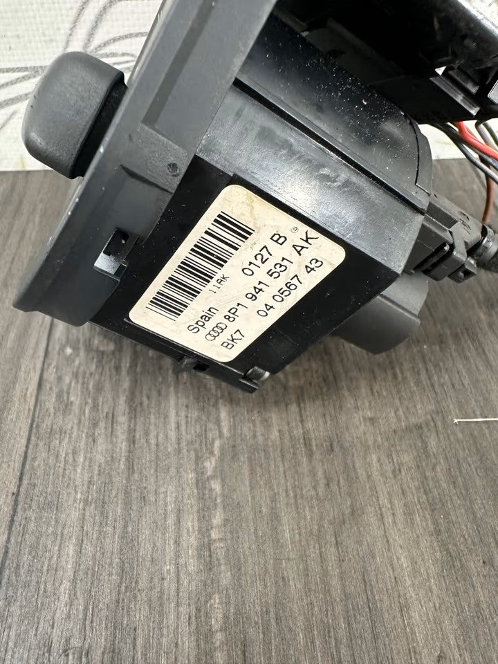 Light switch Audi A3 8P model 8P1941531AK Xenon