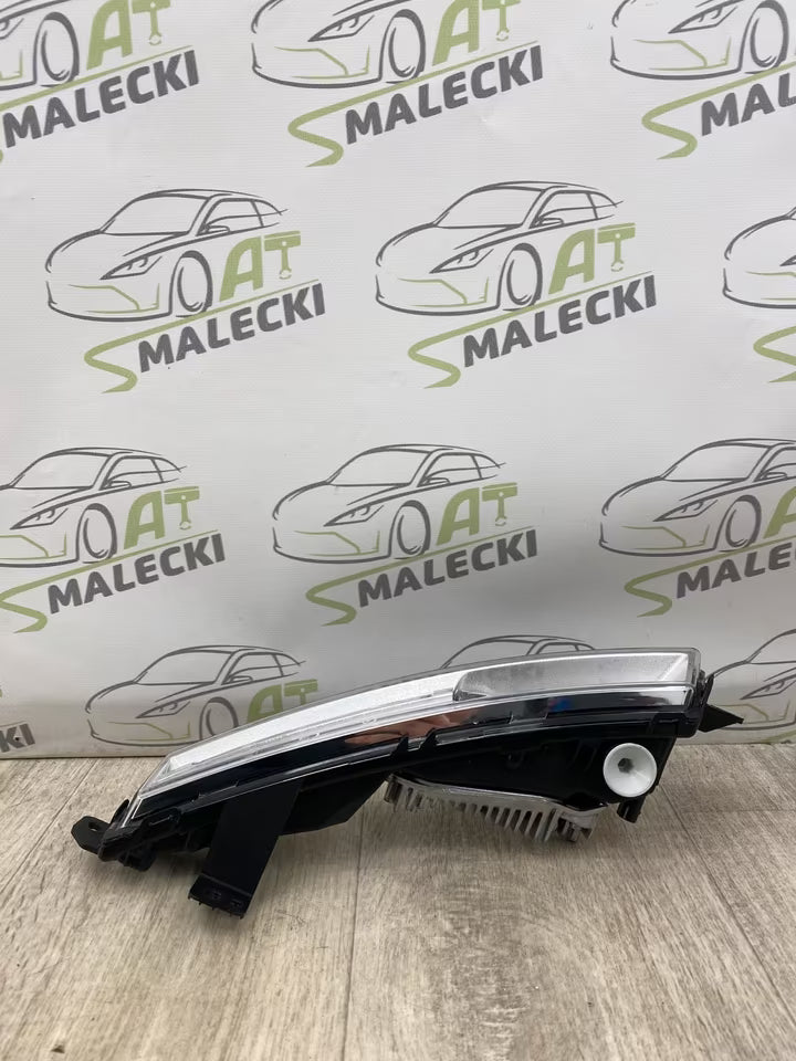 HK83 15200 AF Nebelscheinwerfer Jaguar F-Pace F Pace Rechts NEU
