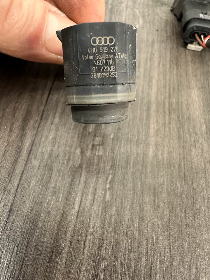 4H0919275 Einparkhilfe Sensor 4 Stück Original inkl Stecker LK7X