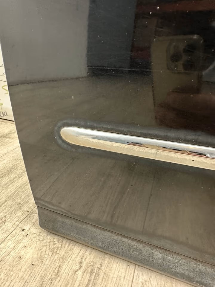 Front Left Door VW Passat 3C B6 Color LC9Z 05-10Bj