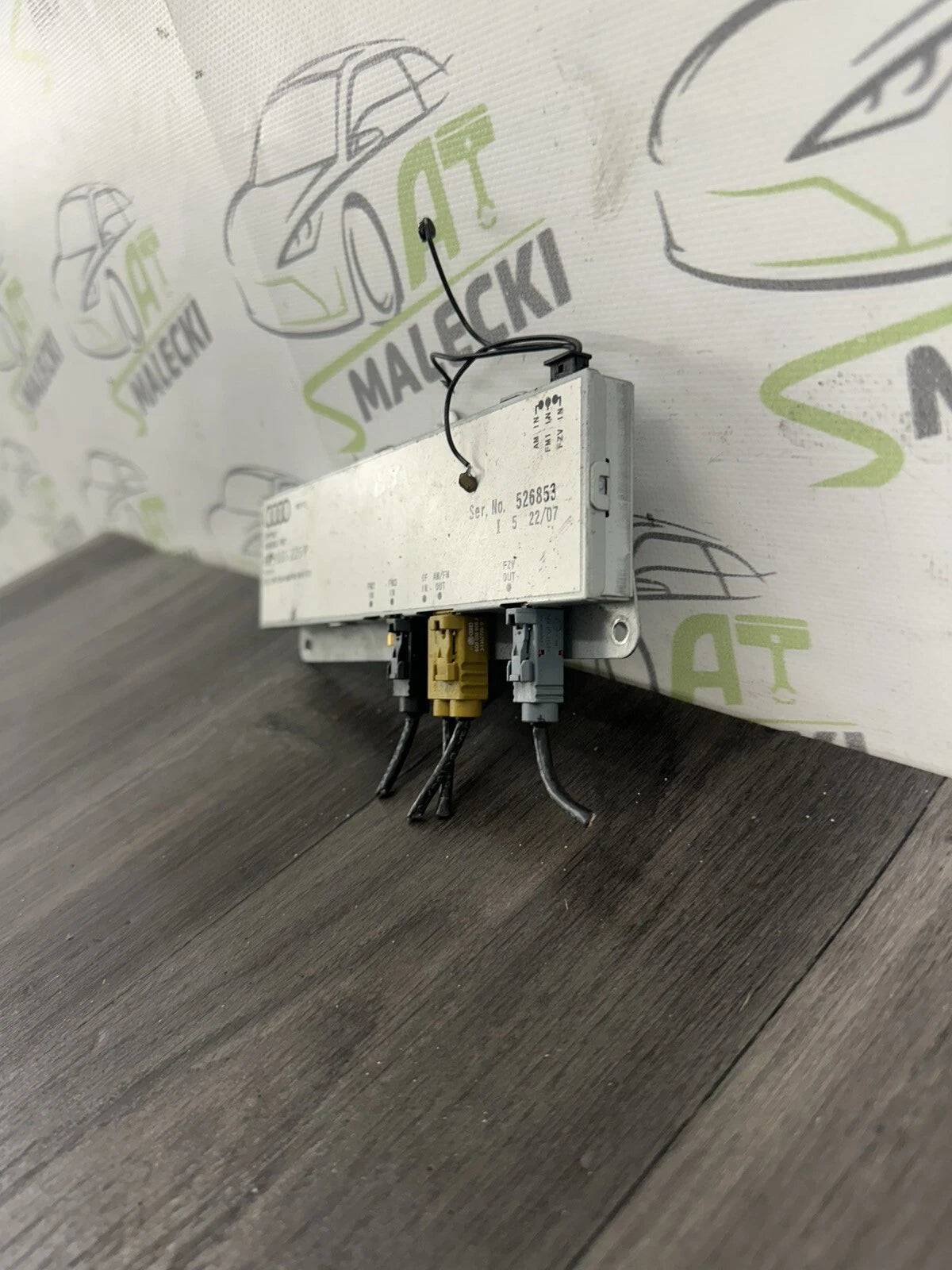 8E9035225P Antennen Verstärker Audi A4 B7 8E