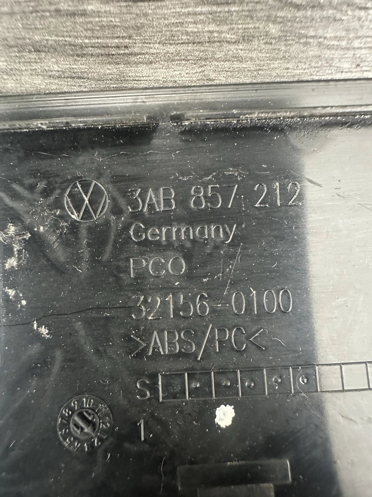 3AB857212 Armaturenbrett Verkleidung VW Passat B7 3AB 857 212