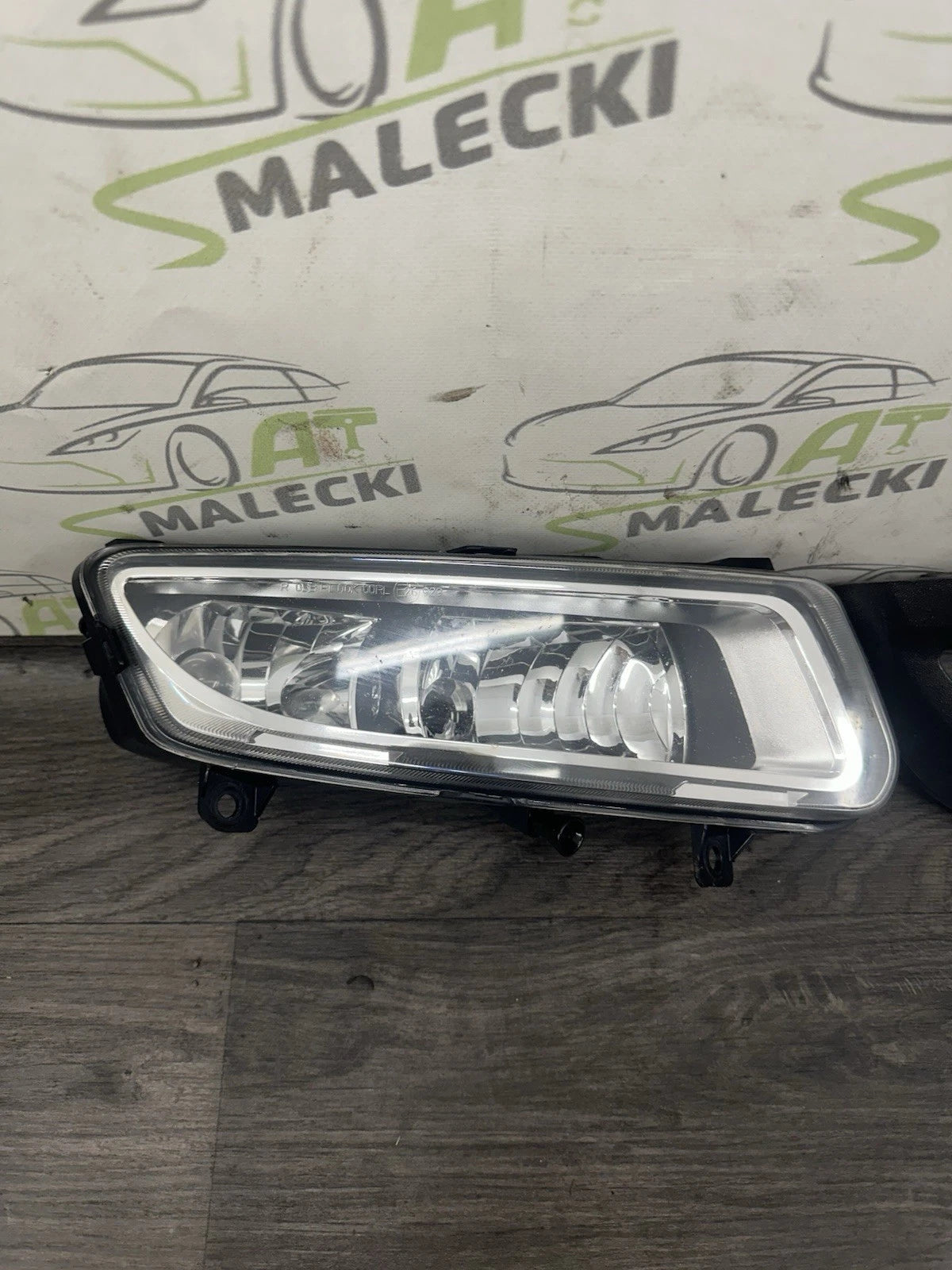 6R0853666D Nebelscheinwerfer + Verkleidung Rechts VW Polo 6R