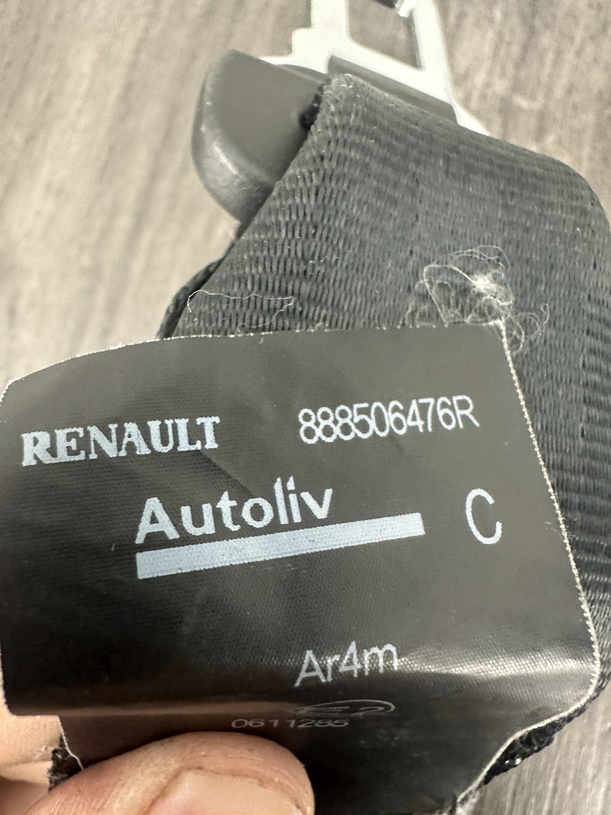 6304552