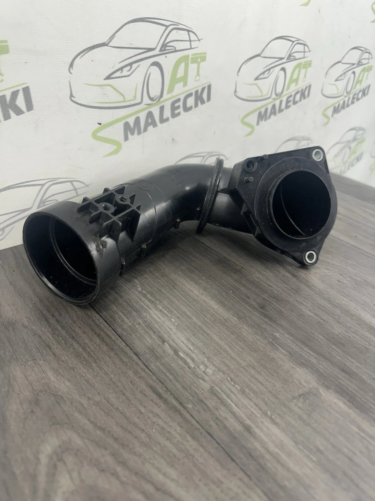 059145673 Druckrohr Rohr Saugrohr Audi A4 8W