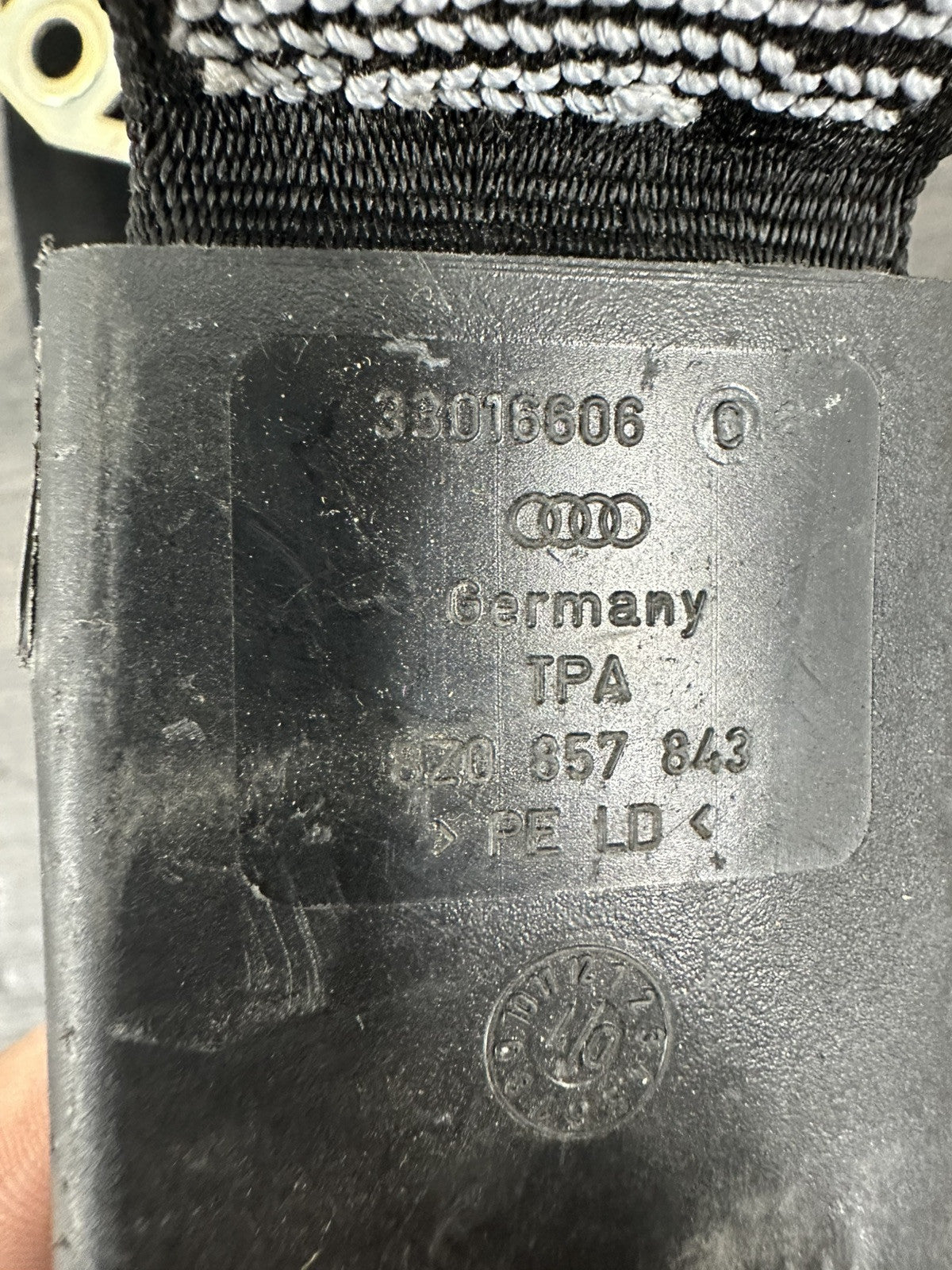 6305684