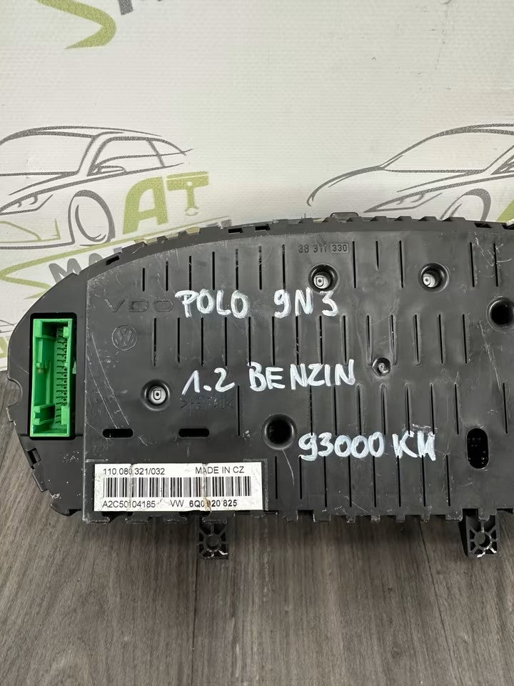 6Q0920825 Tacho Kombiinstrument Vw Polo 9N3 1,2 Benzin 93000km