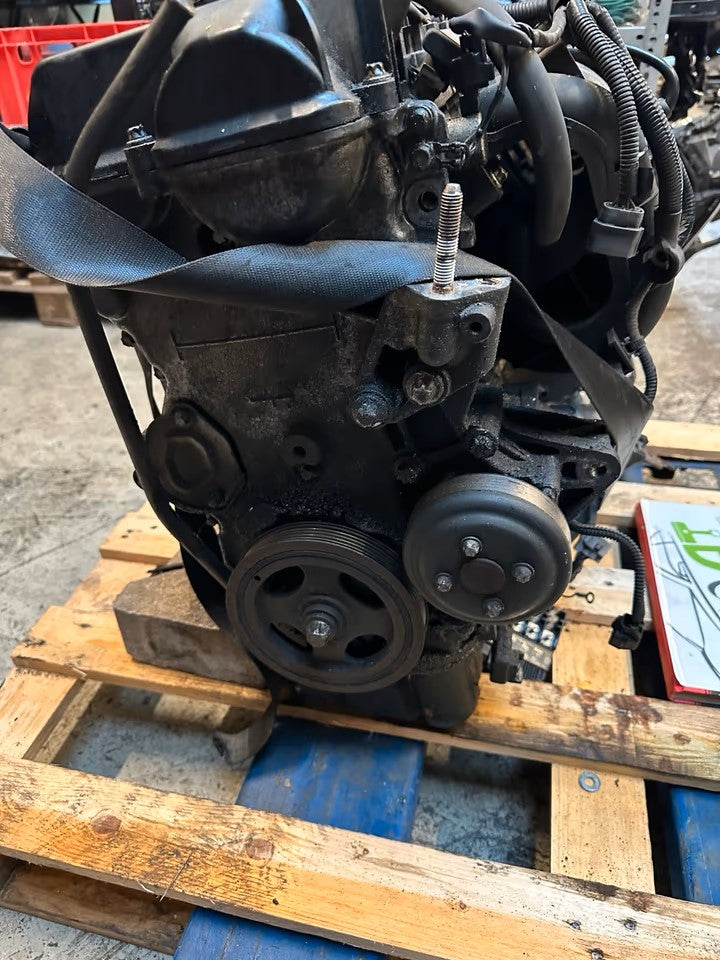 M135.950 engine 1.5 petrol Smart 454 Forfour Mitsubishi Colt