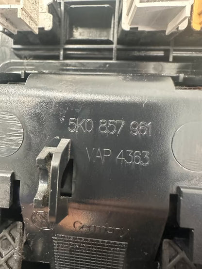 5K0857961 Aschenbecher Ablage VW Golf VI 5K0 857 961