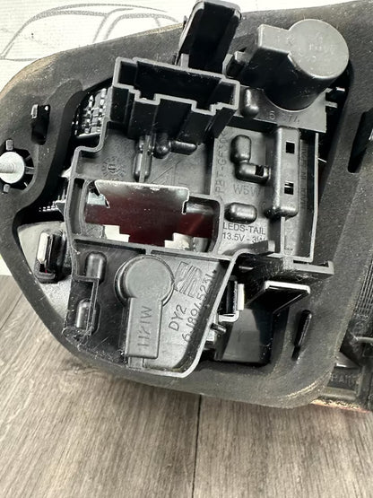 6J8945093C Rücklicht Heckleuchte Links Innen Seat Ibiza 6J Kombi