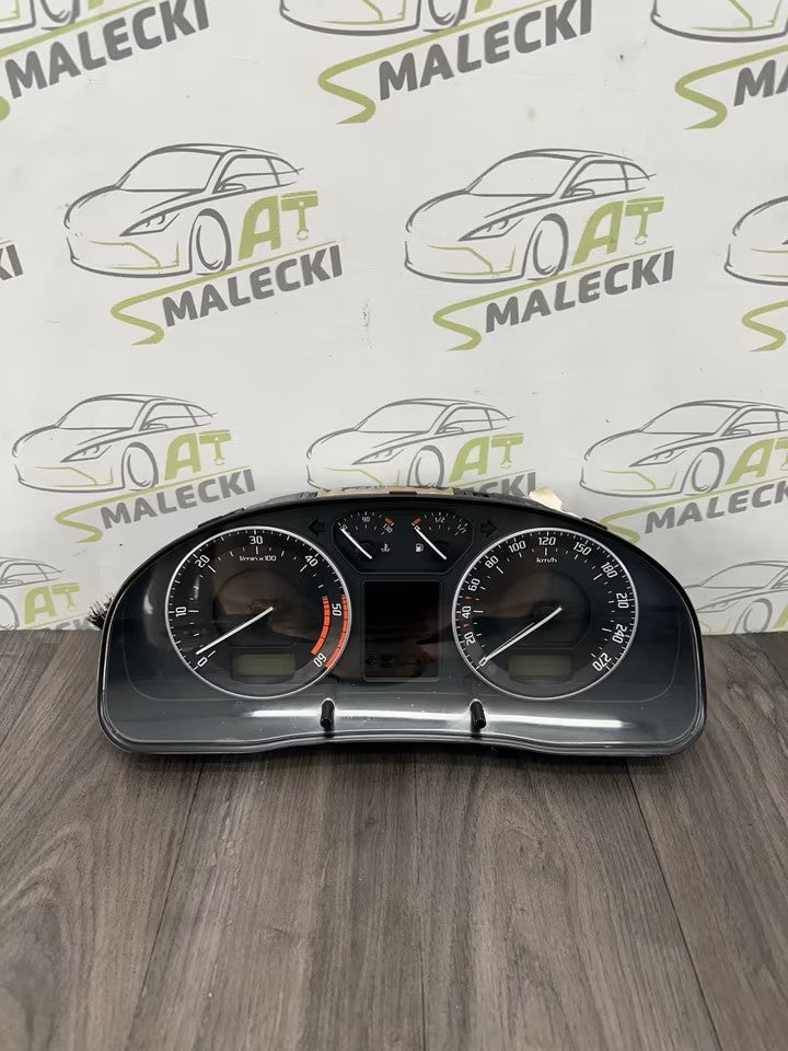 3U0920842D Tacho Kombiinstrument Skoda Superb 2,0 Tdi BSS 188000
