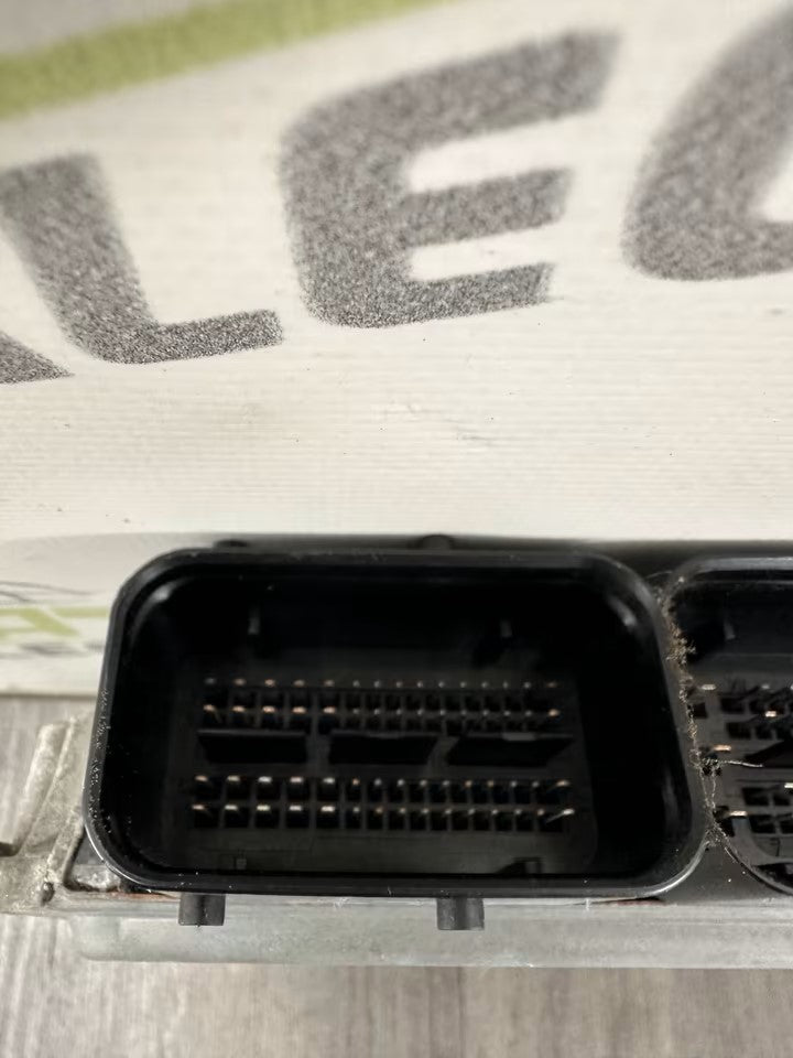 03L906023DQ Motorsteuergerät ECU Vw Golf VI 6 5K 1,6 TDI 105 CAY