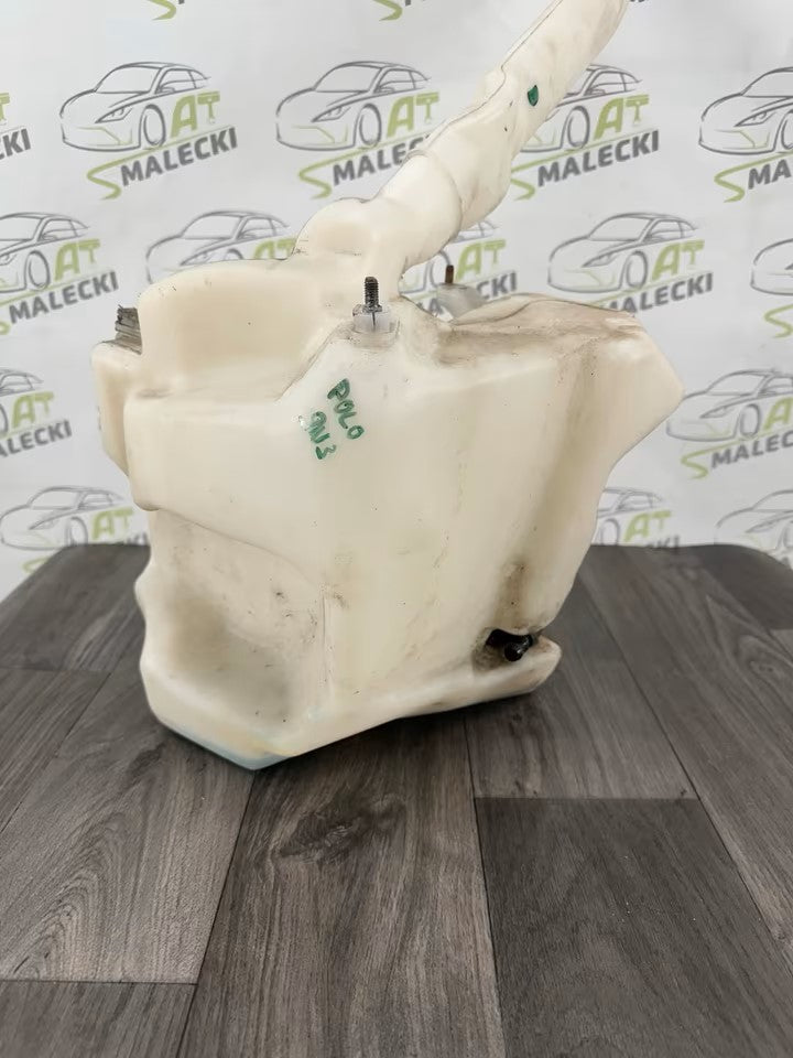 6Q0955453S Windscreen washer reservoir including pump SRA VW Polo 9N3 model
