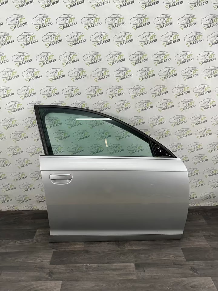 Türe Tür Vorne Rechts Audi A6 4F C6 Modell LY7W Silber metallic