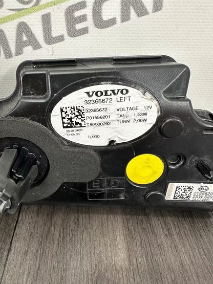 250852-01L Rücklicht Heckleuchte Hinten Links Volvo C40 Modelle