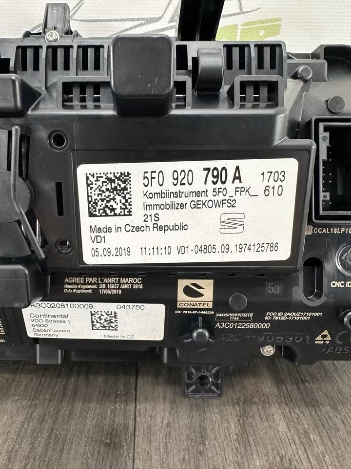 5F0920790A Tacho Virtual Cockpit Seat Ateca Leon Modelle 5F 2019