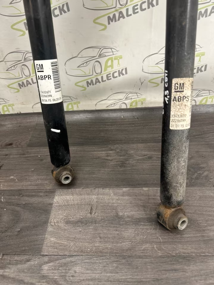 13432672 Stoßdämpfer Set Hinten Opel Corsa E 13432671