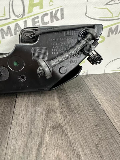 250852-02R Rücklicht Heckleuchte Rechts Volvo C40 Modell