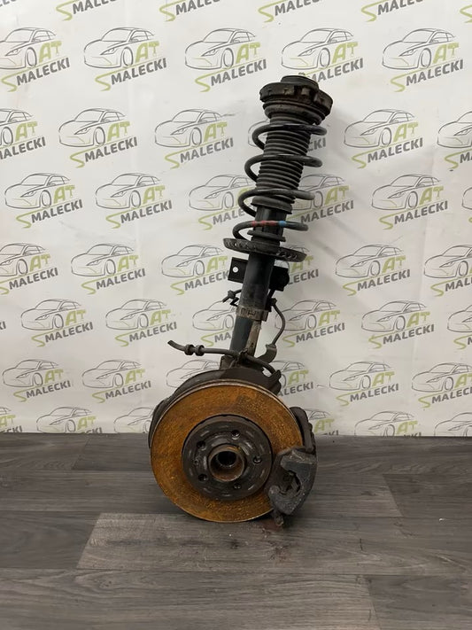 Steering knuckle wheel hub strut right Vw Fox 5Z1 5Z3 models 1.2