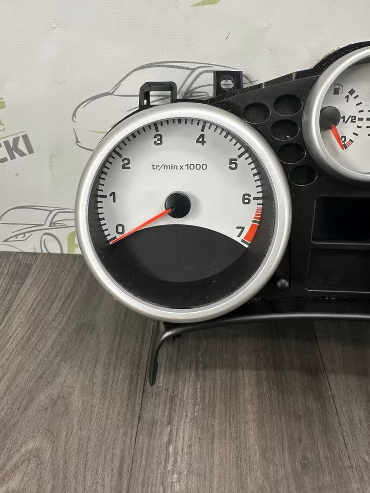 A2C53190331 Tacho Kombiinstrument Peugeot 207 1.4 VTI Modell